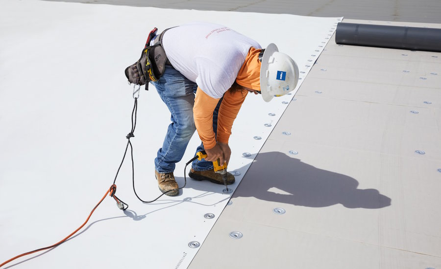Siplast Announces National Launch of First TPO Membrane Product: Parasolo TPX