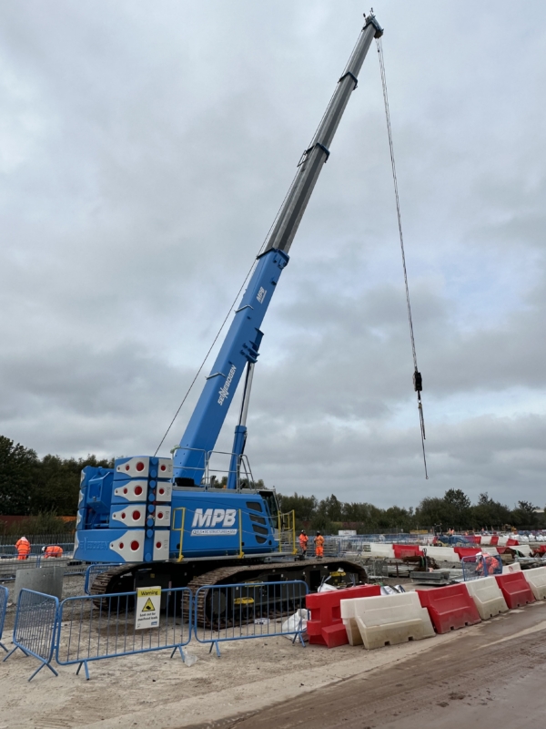 AGD suppliers latest crawler cranes for HS2